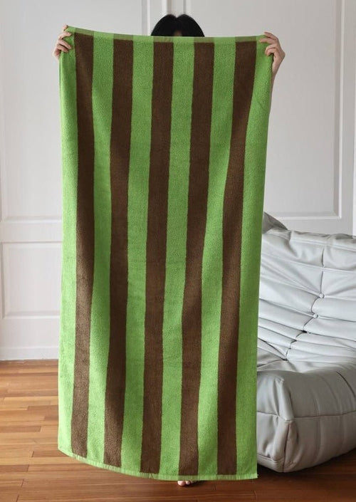 Ultra Soft Absorbent Retro Stripe Bath Towel - 100% Organic Premium